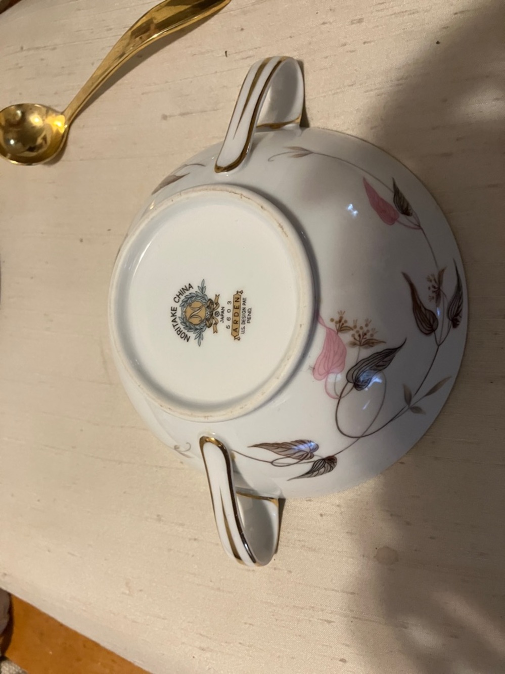 Vintage Noritake China covered dish with cover n golden spoon - Picture 9 of 10
